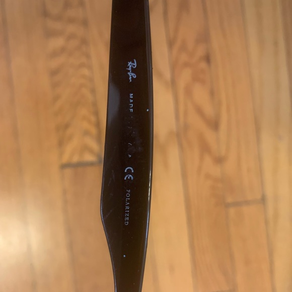 Rayban New Wayfarer Sunglasses - Picture 5 of 6